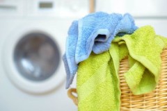 We reveal the secrets of experienced housewives, how to wash washed terry towels at home