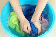 Tips from experienced laundresses on how to wash clothes by hand